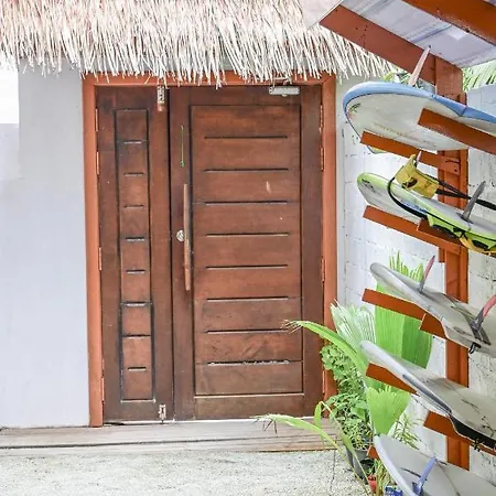 Thulusdhoo Inn